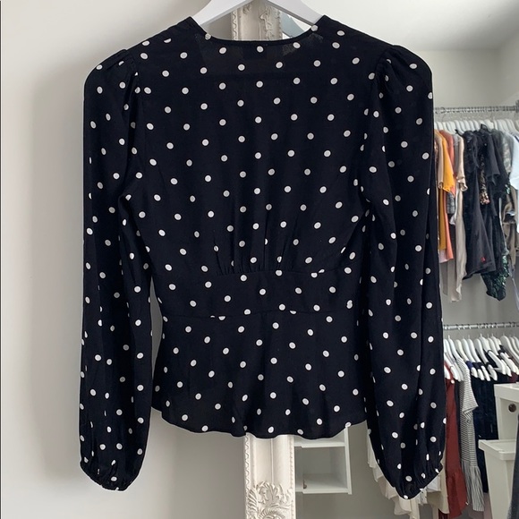 SOLD // Aritzia Wilfred New Prairie Blouse - Picture 8 of 8